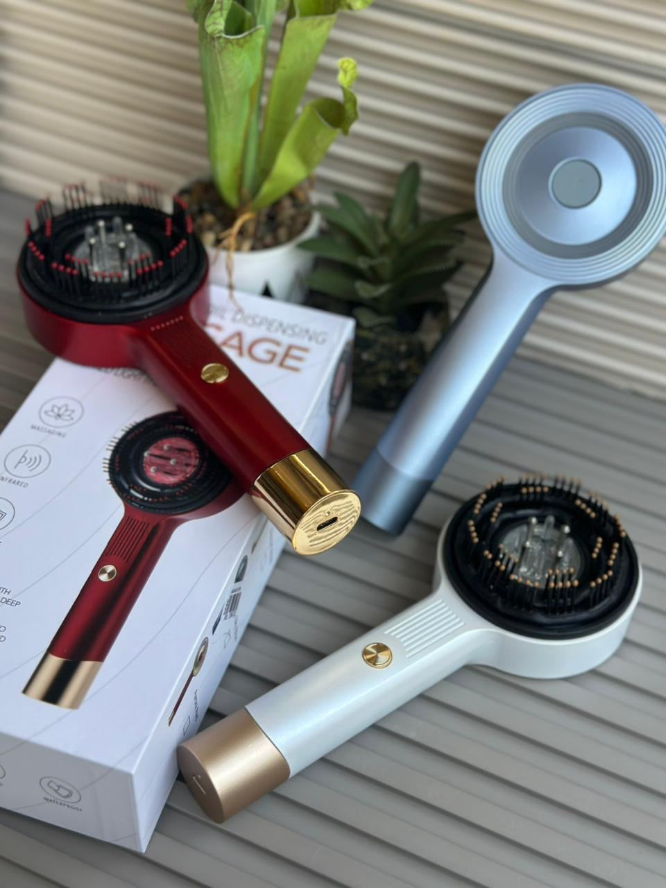 Magnetic Oil Dispensing Massage Comb